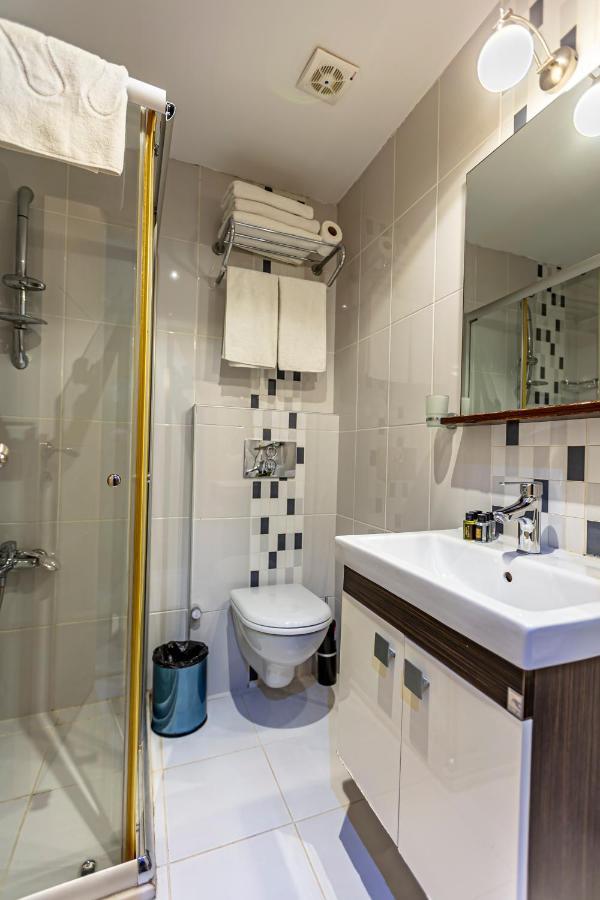 Elasophia Hotel Istanbul Bagian luar foto